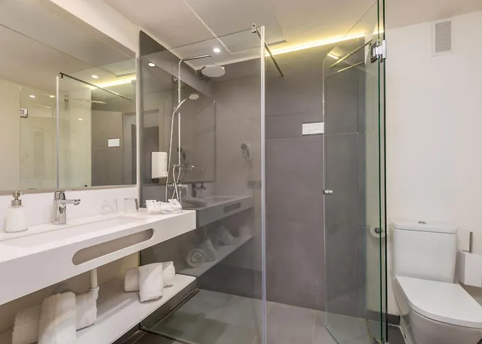 Patricia Menorca 酒店 4*